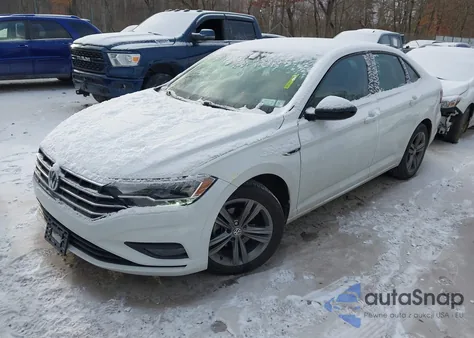 2021 Volkswagen Jetta 1.4T R-Line/1.4T S z USA, uszkodzony, nr VIN 3VWN57BU1MM038370